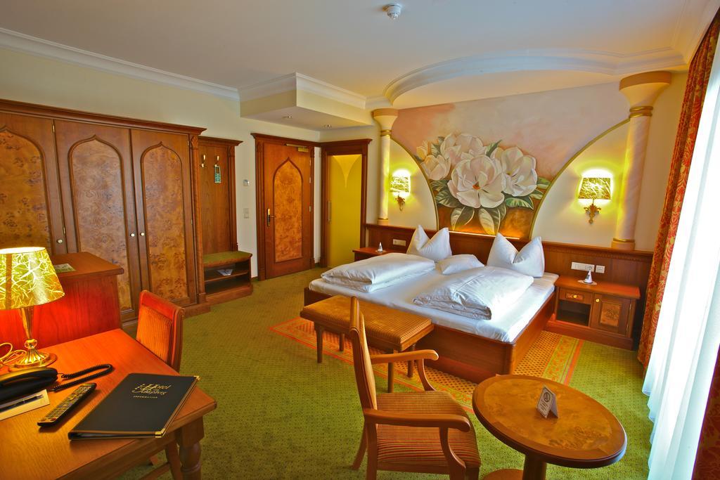 Hotel Am Schlossberg Έρντινγκ Δωμάτιο φωτογραφία