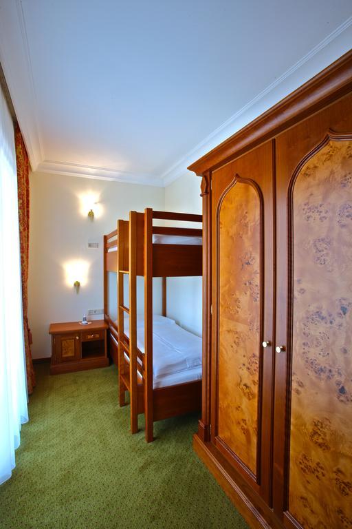 Hotel Am Schlossberg Έρντινγκ Δωμάτιο φωτογραφία