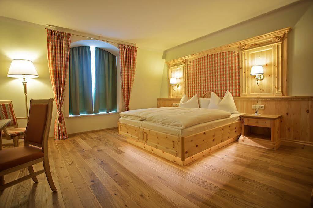 Hotel Am Schlossberg Έρντινγκ Εξωτερικό φωτογραφία
